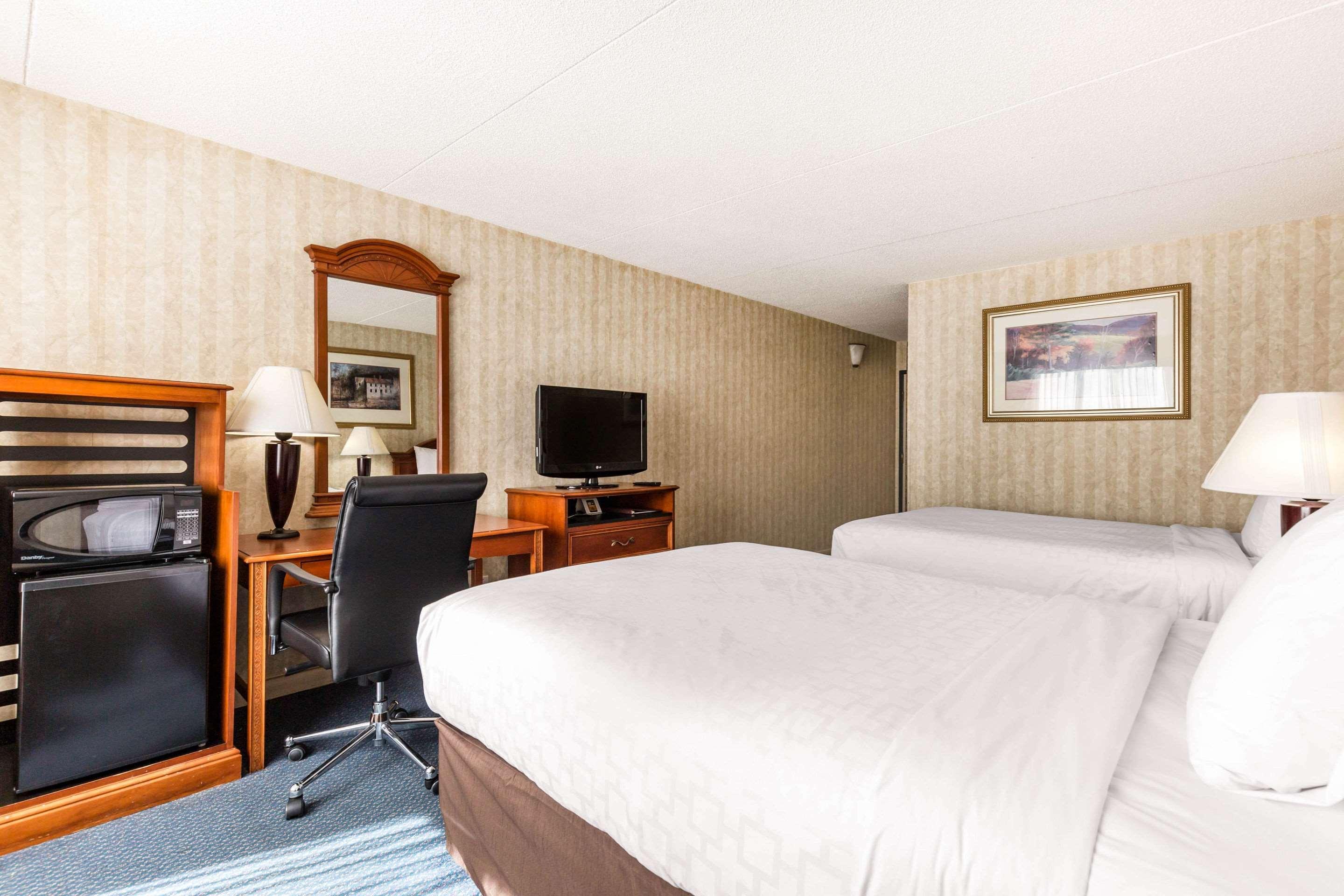 Days Hotel By Wyndham Williamsburg I-64 Eksteriør billede