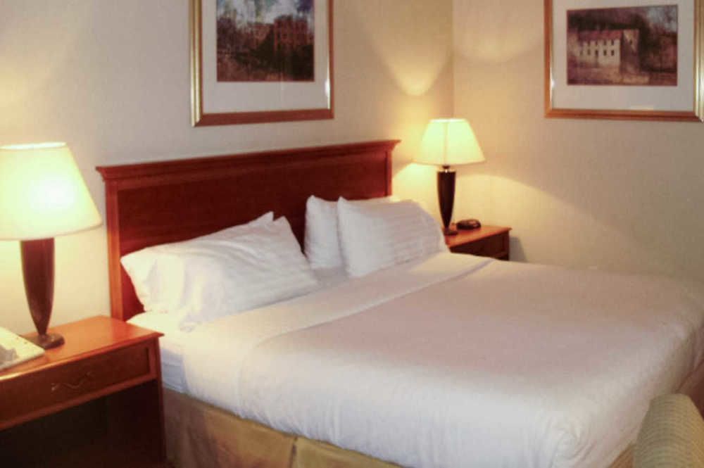 Days Hotel By Wyndham Williamsburg I-64 Eksteriør billede